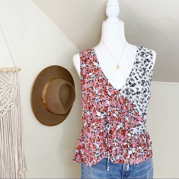 CAbi Tops - Cabi #5730 Layered Seraphina Floral Sleeveless Top Size S